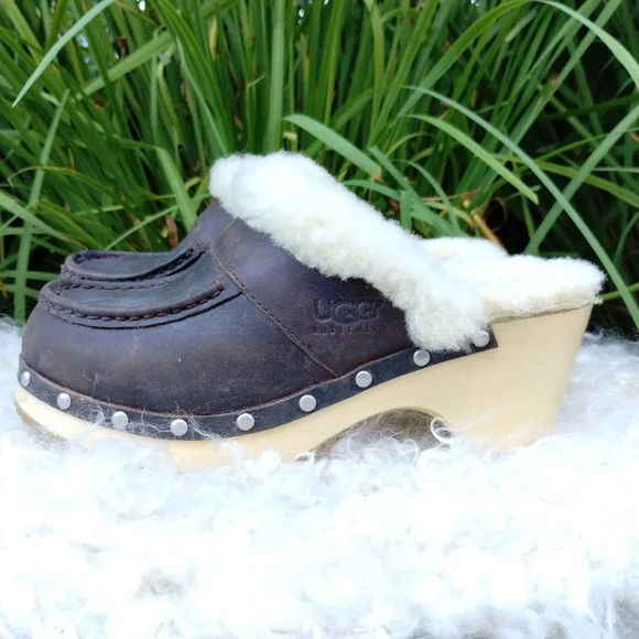 Ugg Kalie Genuine Black Leather Sheepskin Lined Wooden Clogs 7 - Picture 10 of 11